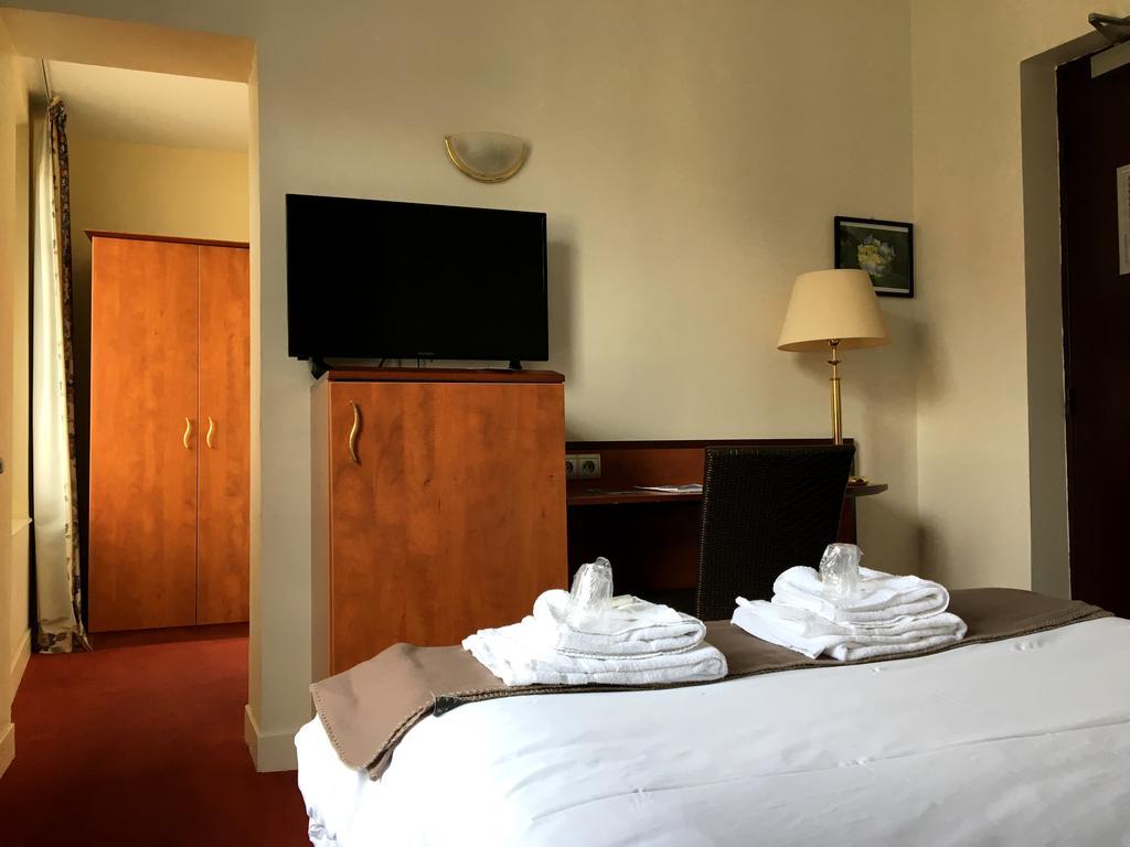 Hotel De Paris